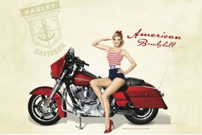 H-D AND MARISA MILLER 穿梭時空美