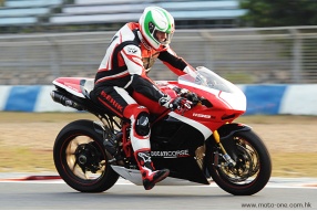 Ducati Owner Club會員攝影作品－元旦Track Day