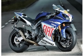 2011 Yamaha YZF-R1 Rossi特別版-有緣見到多看幾眼