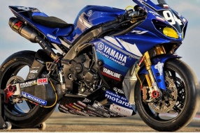 2012 Yamaha YZF-R1-Yamaha世界耐力車隊新拉花