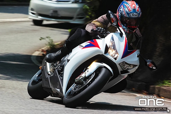 Honda CBR 1000RR Fireblade 20週年特輯(1992-2012)－火刃