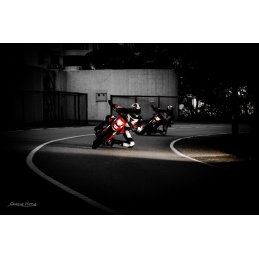 Ducati Hypermotard 兄弟