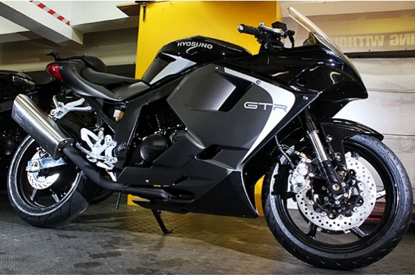 2014 HYOSUNG GT250R 新車抵港