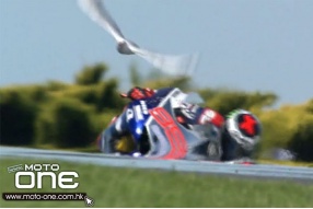 Motogp澳洲站排位賽速報－羅倫素撞海鷗