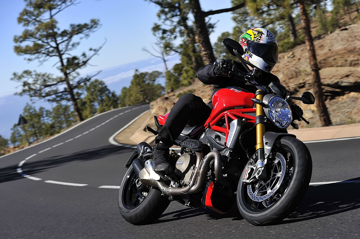 2014 Ducati Monster 1200S－關英豪西班牙火山島測試