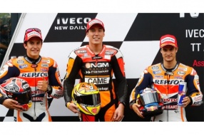 2014 Motogp荷蘭站排位賽精華影像－羅絲大墮後