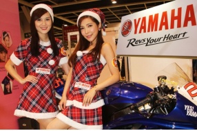 YAMAHA熱賣系列與泛珠三角節YZF-R6李鄭鵬冠軍戰車@香港車展2014