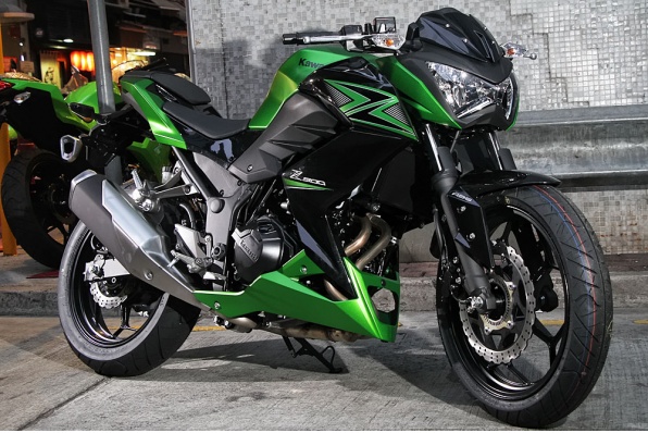 2015 KAWASAKI Z300 / Z300 ABS - 川崎矚目入門街車終於來了