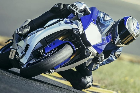 2016 YAMAHA YZF-R1S新版本～