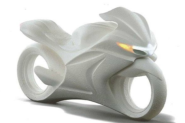 SUZUKI GSX概念車│預示新一代GSX新面貌(速報)