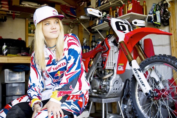 聽不到的女騎－Ashley Fiolek(4屆美國女子MX冠軍)