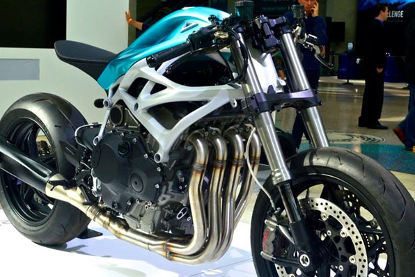 機械增壓Dagger—3D打印的車架、油缸及尾擔
