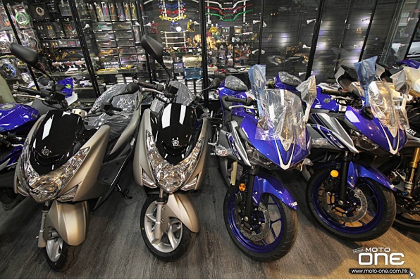 YAMAHA SMAX、NMAX、YZF-R3、T-MAX530、TRICITY 155 銀星又有行貨現貨發售