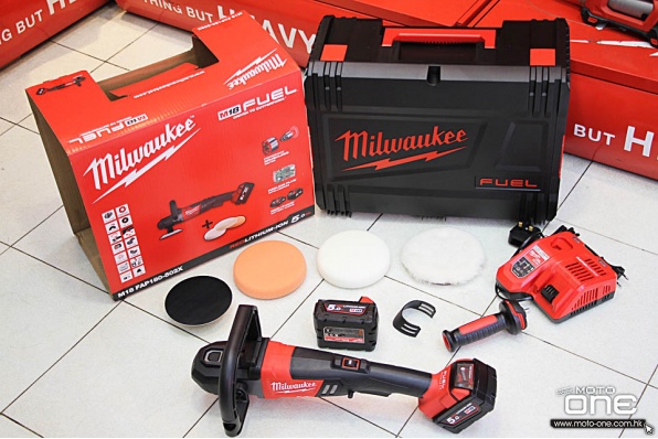 Milwaukee M18 7吋充電打蠟機套裝抵港│汽車美容的好幫手