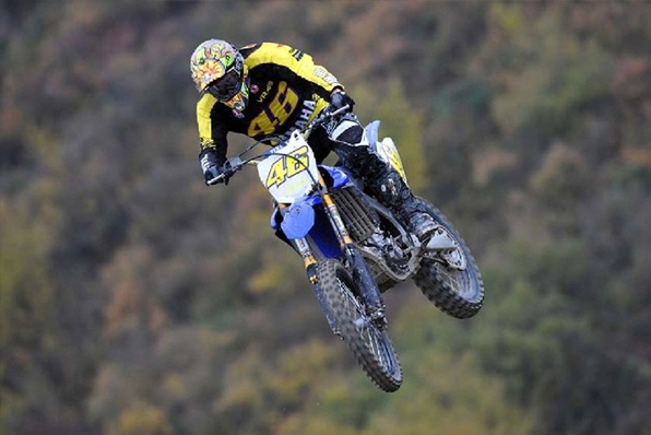 羅絲訓練期間受傷~