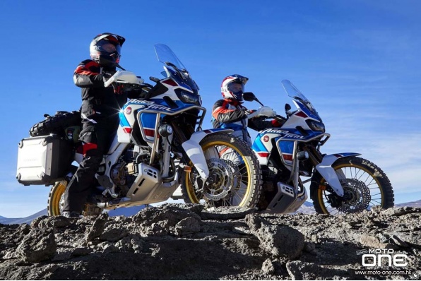 2018 Honda Africa Twin Adventure Sports