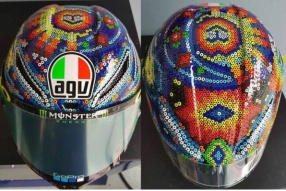 2017羅絲MotoGp冬季測試頭盔出爐 - 彩色筆的繽紛拼圖