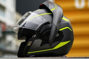 【SHARK 2020 NEW EVO-ES】可以170度翻到後面嘅揭面頭盔 - 利力發售