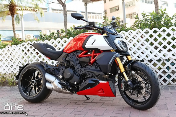 2021 Ducati Diavel 1260S - Ducati Red新色抵港