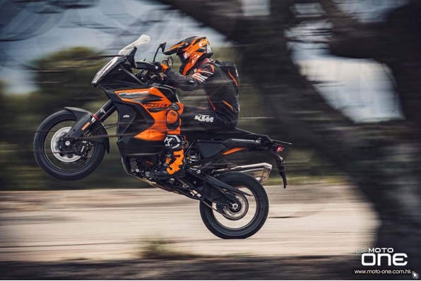 2021 KTM 1290 Super Adventure S—大幅超跑化旅行車