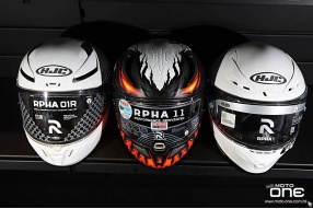 HJC最新MOTOGP比賽頭盔 - RPHA 1 與上一代 RPHA 01R (非賣品型號)對照