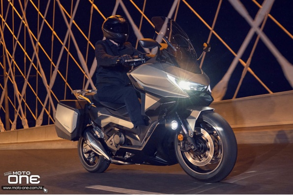 新車速報)2025 HONDA Forza 750 (新外型、自動波低速行駛更暢順)