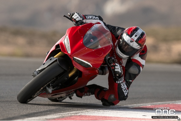 2025 DUCATI Panigale V2/V2S-設定更街道化