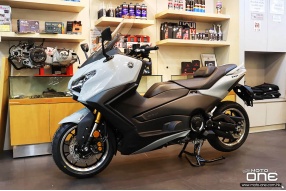 2025 YAMAHA TMAX TECH MAX 豪華版新車抵港