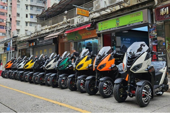 ADIVA AD7 150入門三輪通勤車 - 早鳥優惠價HK$46,700