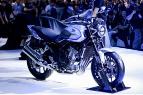 HONDA CB500 SUPER FOUR & CBR500R FOUR-超四翻生