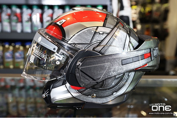 HJC F100 ANT-MAN MARVEL 蟻俠裝甲專屬拉花、碳纖結構新一代可揭面式頭盔抵港