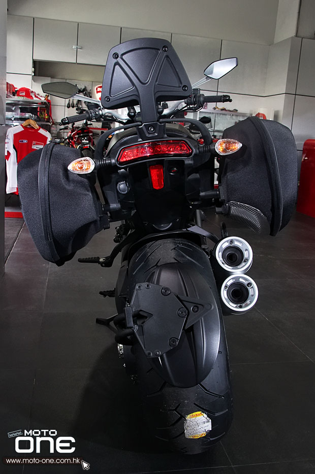 2013 Ducati Diavel Strada