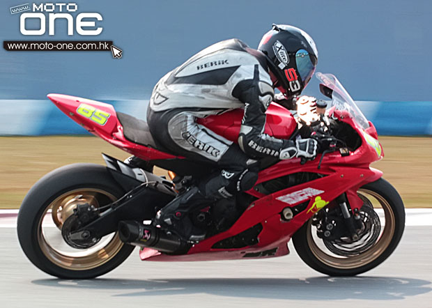 2013 ZIC superbike race