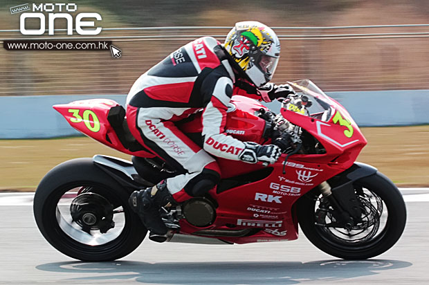 2013 ZIC superbike race