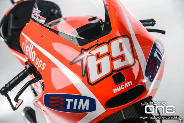 dovizioso hayden ducati desmosedici gp13