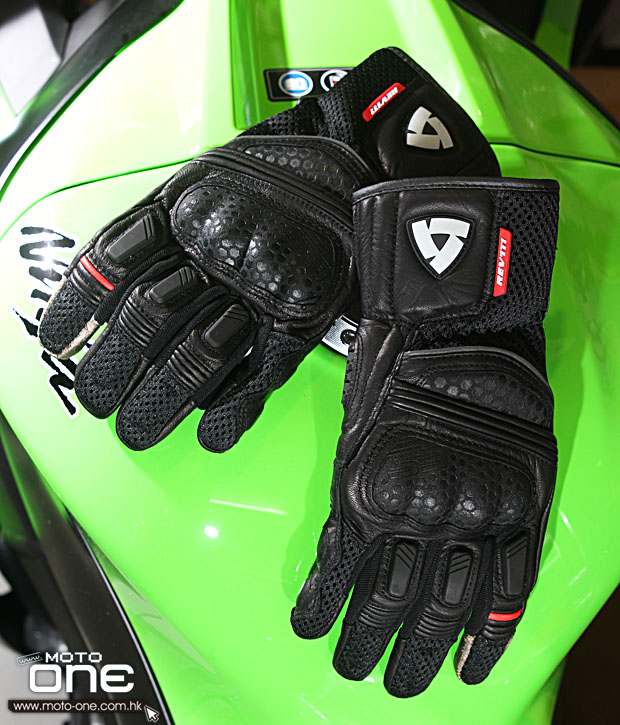2014 REVIT Dirt 2 gloves
