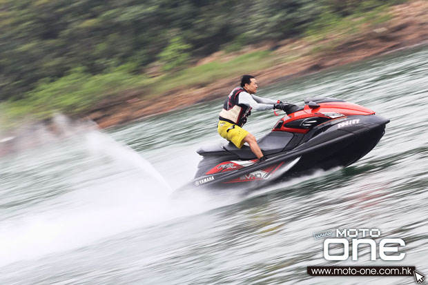 2014 YAMAHA WAVERUNNER DEMO RIDE