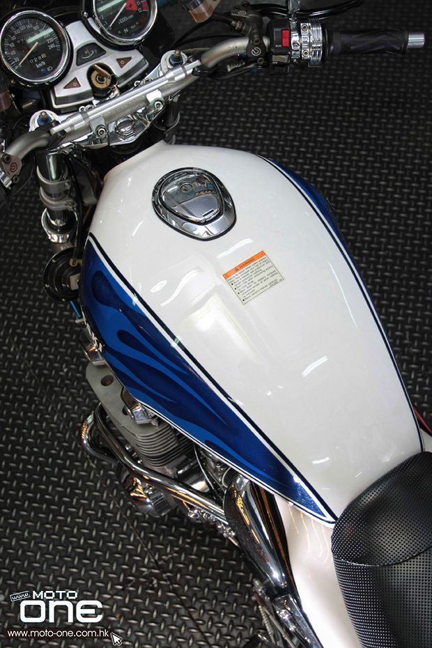 Kawasaki Zephyr moto-one.com.hk