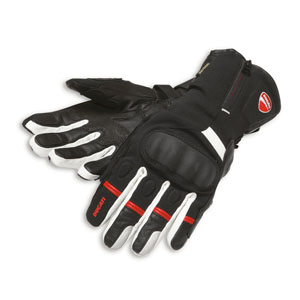 DUCATI_safety_gear