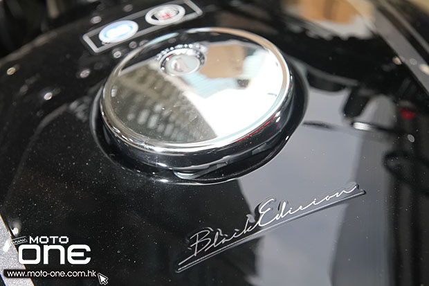 2015 Kawasaki W800 Black Edition