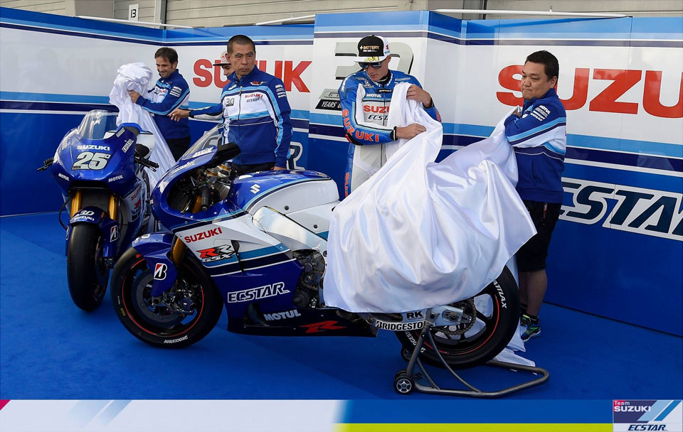 2015 Team Suzuki Ecstar