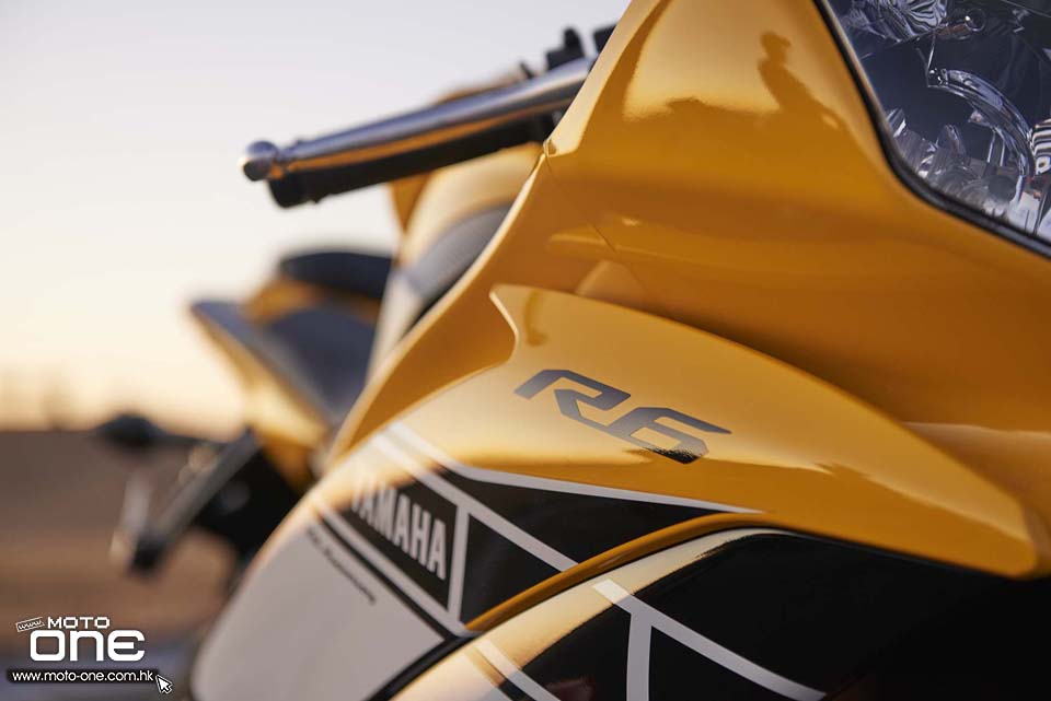 2016 Yamaha R1 R6 60th