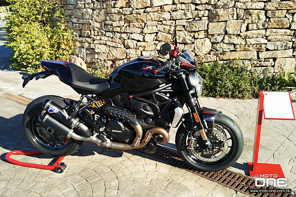 2016 Ducati Monster 1200R