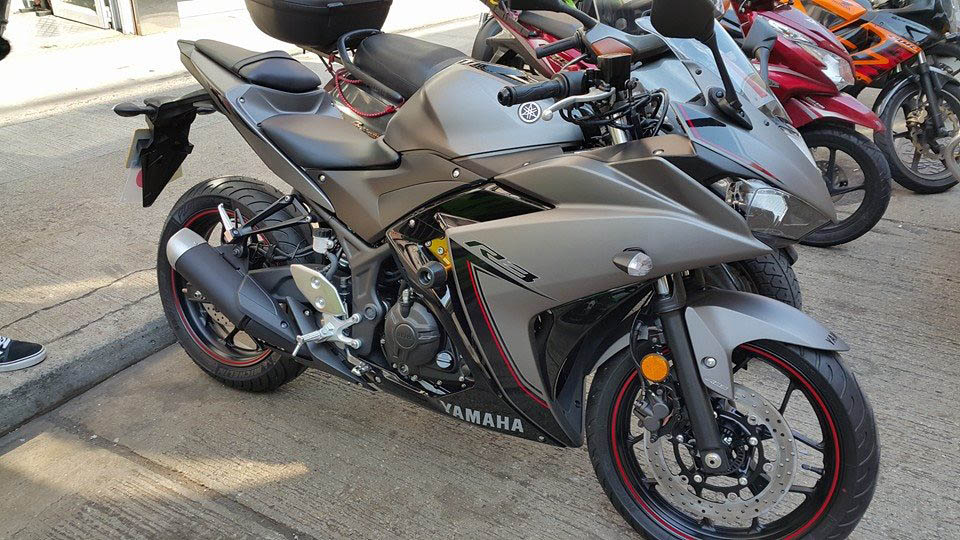 2016 Yamaha YZF-R3 NMAX SILVERSTAR