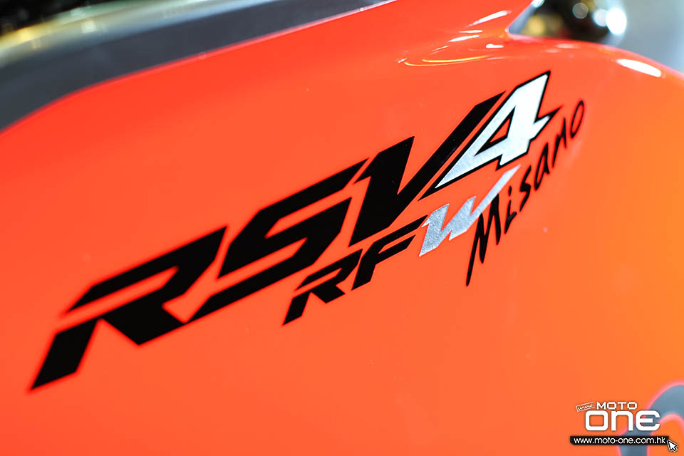 2016 APRILIA RSV4 R-FW Stock2 APX Race