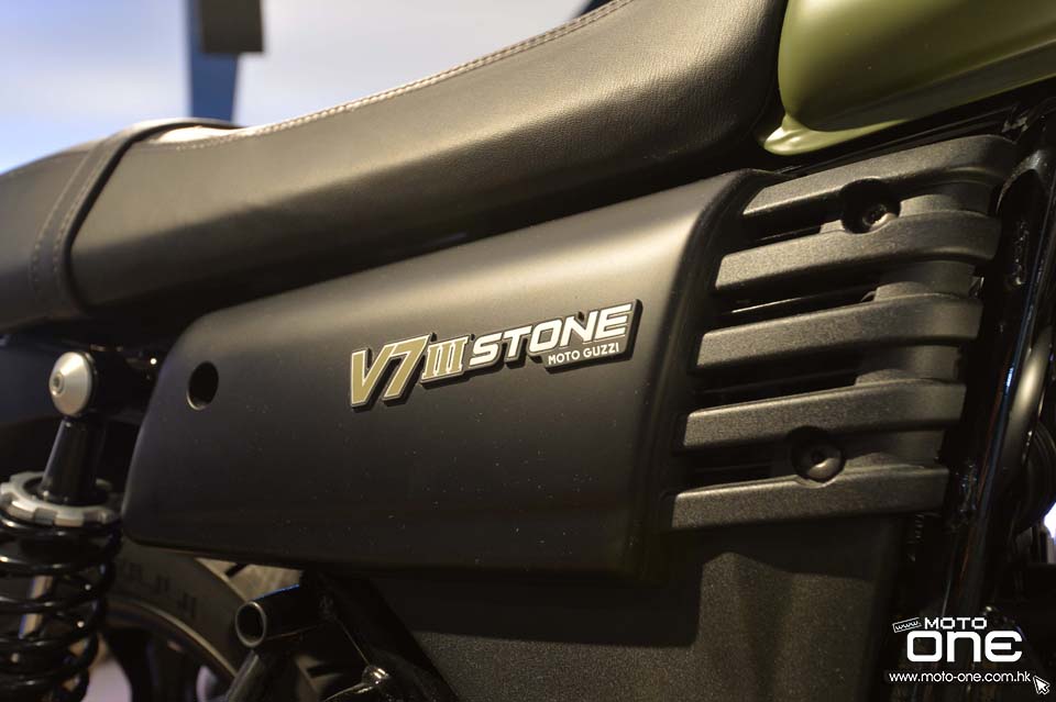 2017 Moto Guzzi V7 III stone