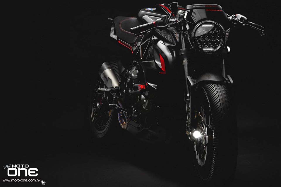 2017 MV Agusta Dragster 800_Blackout