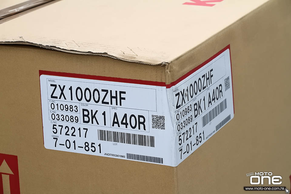2017 KAWASAKI ZX-10RR HENRY OPEN BOX