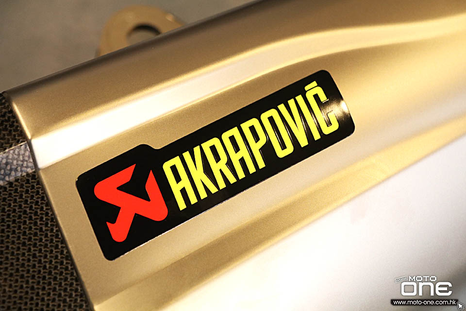 2017 AKRAPOVIC T-MAX