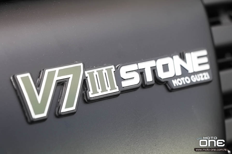 2017 Moto Guzzi V7 III Stone